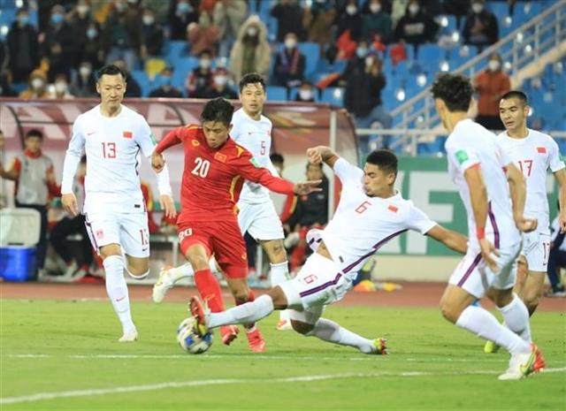 体育娱乐-梁熙明：十四万军齐卸甲，更无一个是男儿